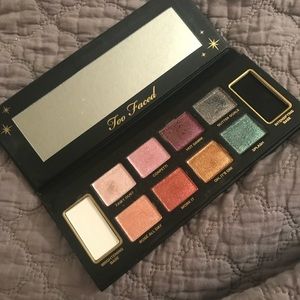 Too Faced Glitter Bomb palette